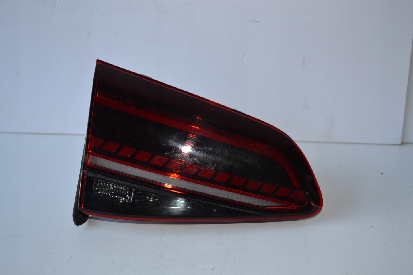 VW Golf V Rückleuchte 5G0945307P Rearlamp - Thumbnail 1