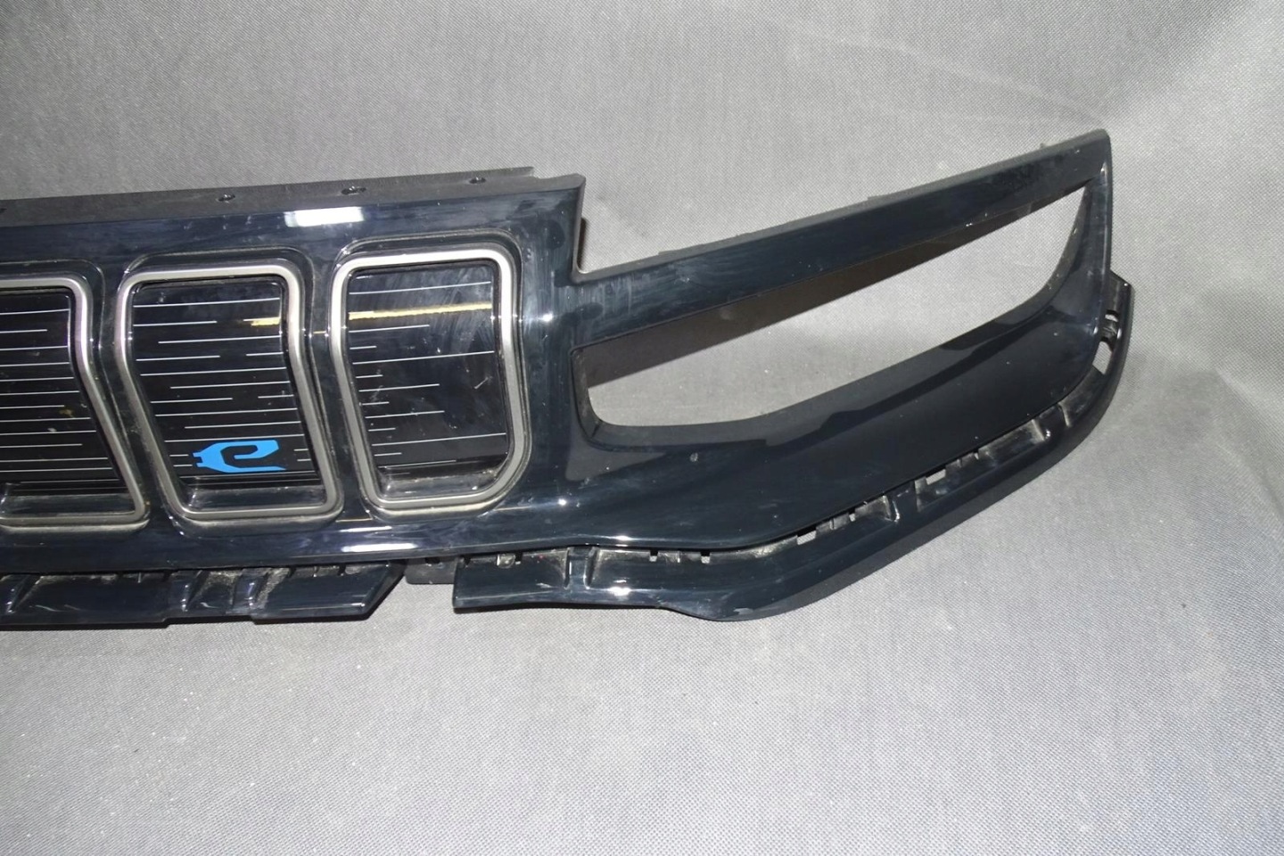 Jeep Avenger FH1 Kühlergrill FRONTGRILL Kühlergitter 73576781 - Thumbnail 5