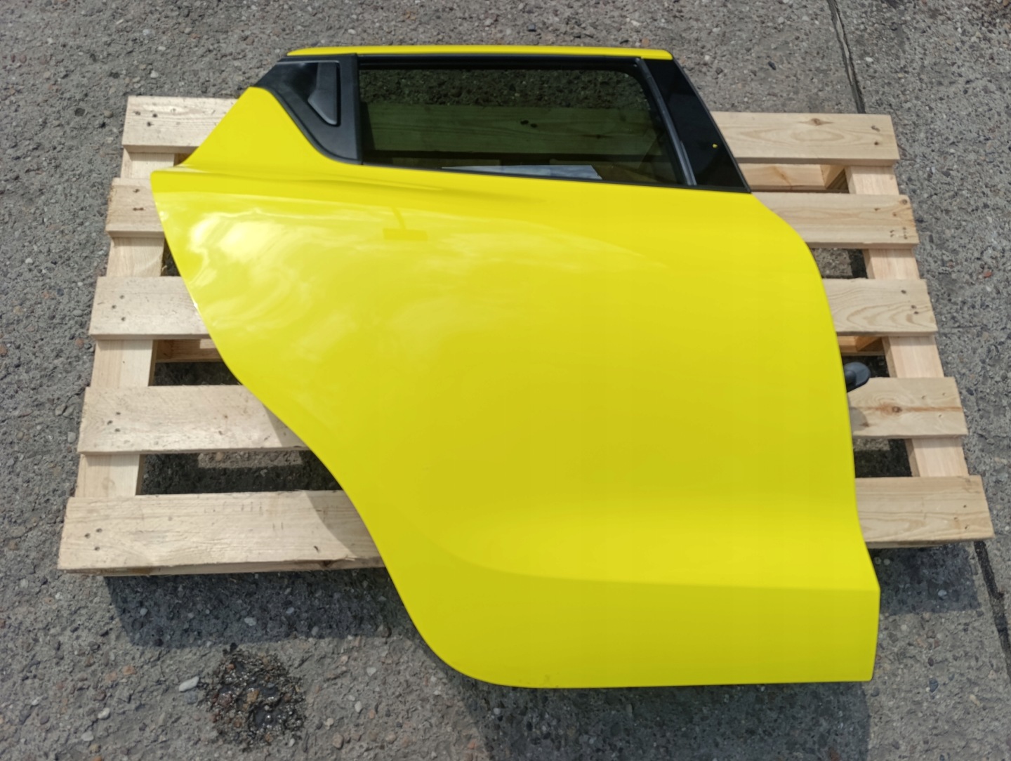 Suzuki Swift I AA Tür Hinten Rechts Door Porta Porte - Thumbnail 1