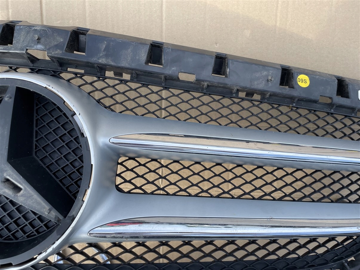 Mercedes-Benz B-Klasse W246 Kühlergrill FRONTGRILL Kühlergitter A0008880060 - Thumbnail 11