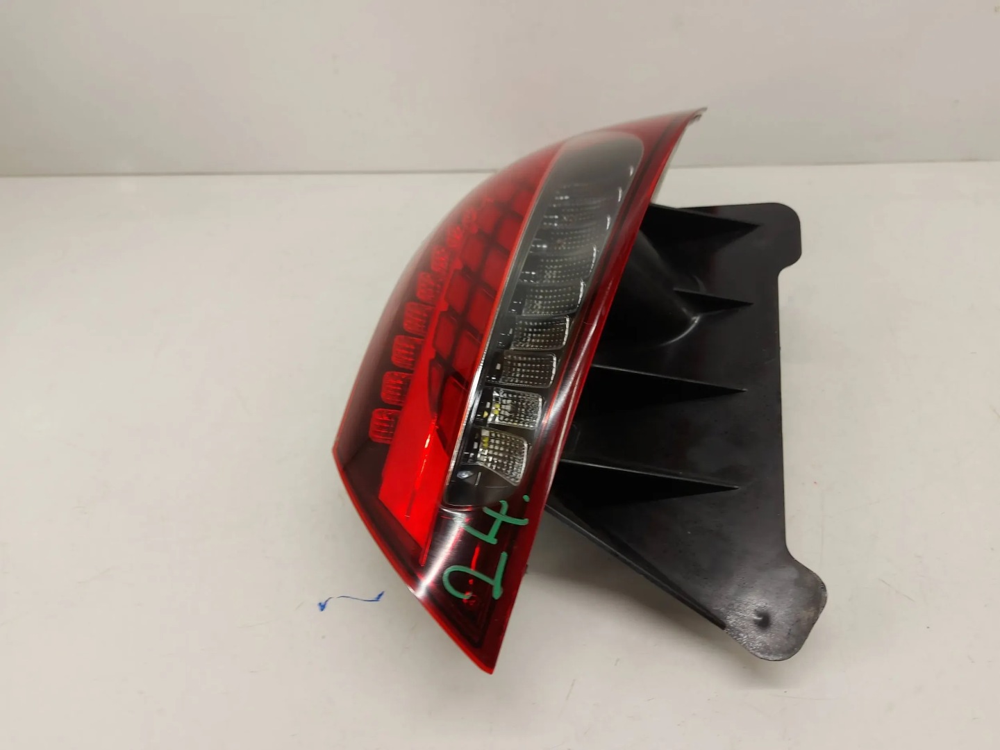 Mercedes-Benz E-Klasse W213 Rückleuchte A2139065209 Rearlamp - Thumbnail 8