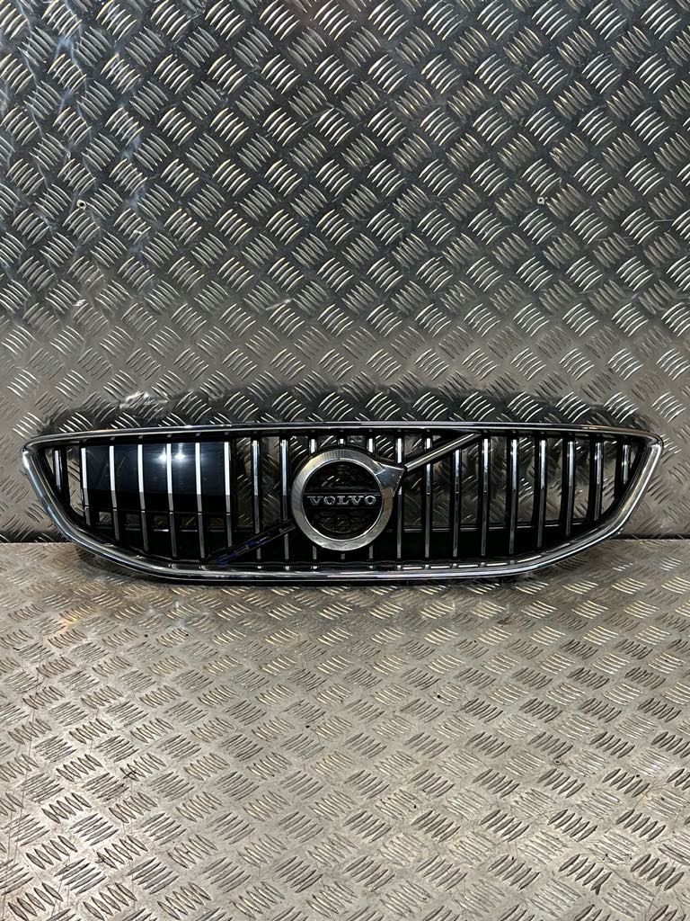 Volvo S40/S50/V40/V50 V40 Kühlergrill FRONTGRILL Kühlergitter 31425724 - Thumbnail 1
