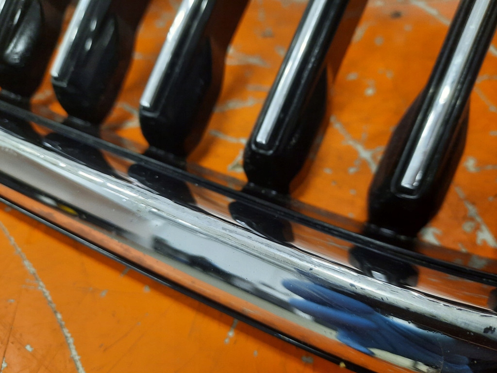 Volvo XC60 Kühlergrill FRONTGRILL Kühlergitter 31425539 - Thumbnail 6