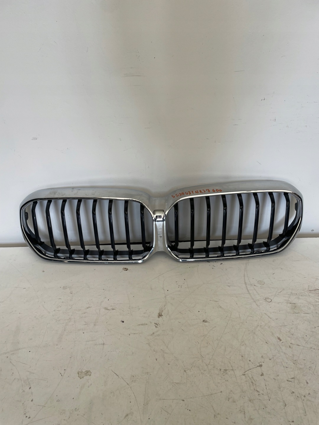 BMW 5 G31 Kühlergrill FRONTGRILL Kühlergitter - Thumbnail 1