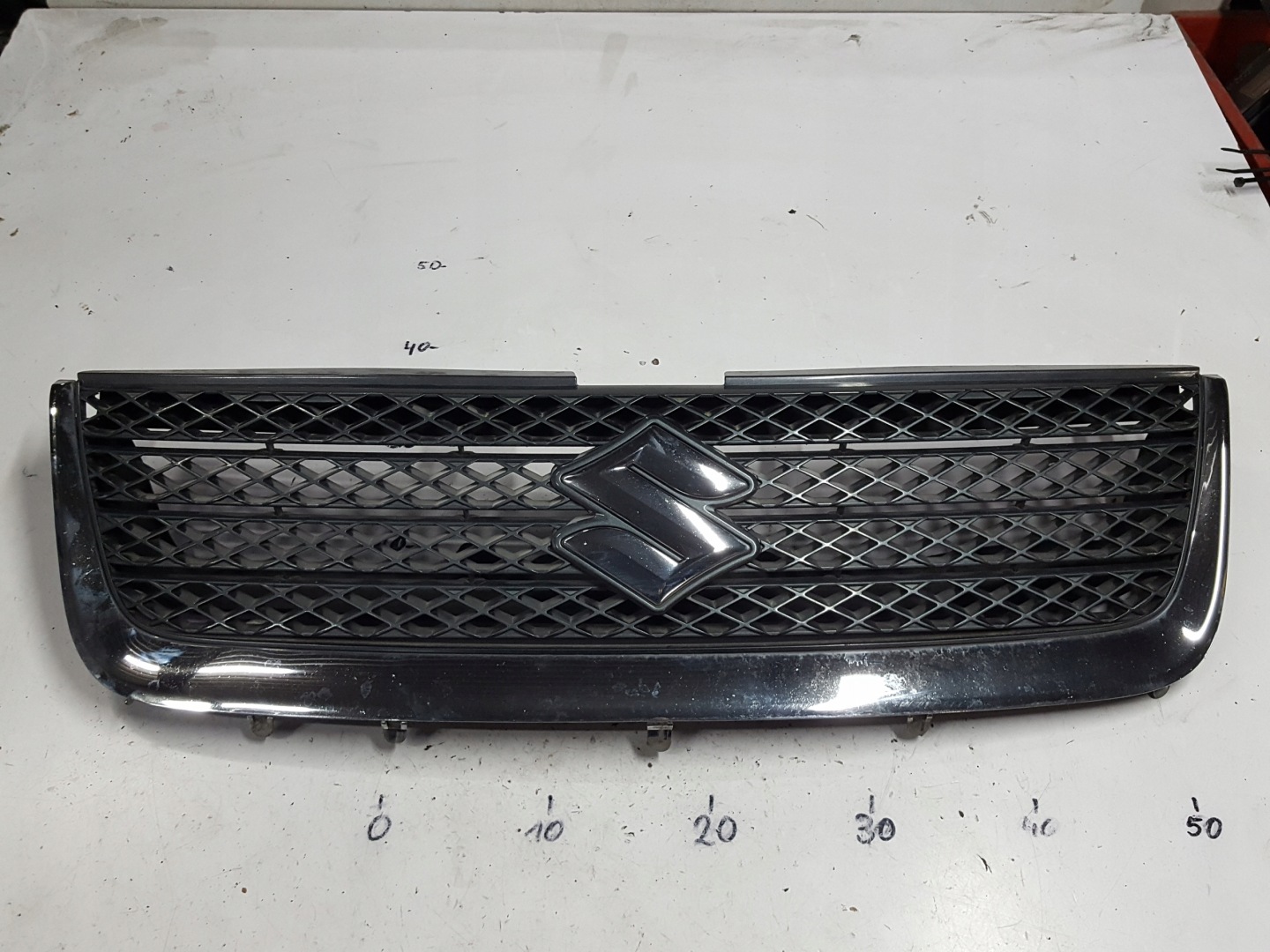 Suzuki Vitara I ET Kühlergrill FRONTGRILL Kühlergitter - Thumbnail 1