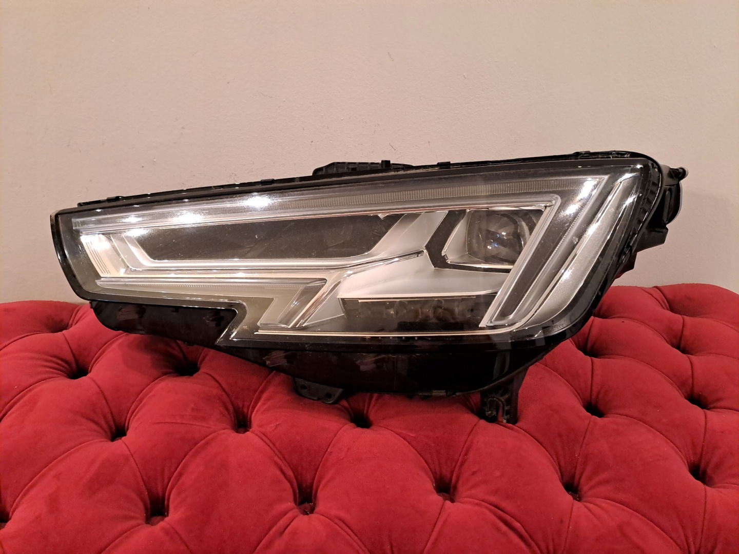 Frontscheinwerfer Audi A4 B9 8W0941033 LED Links Scheinwerfer Headlight - Thumbnail 1