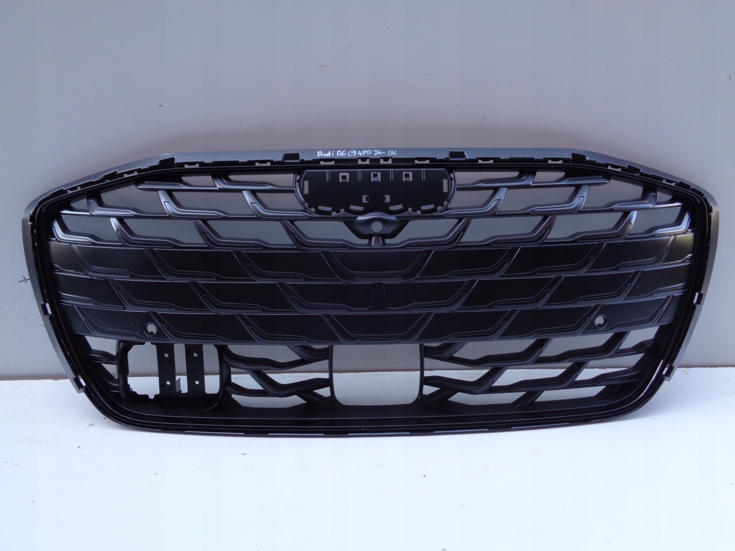 Audi A6 Kühlergrill FRONTGRILL Kühlergitter 44P085365 - Thumbnail 1