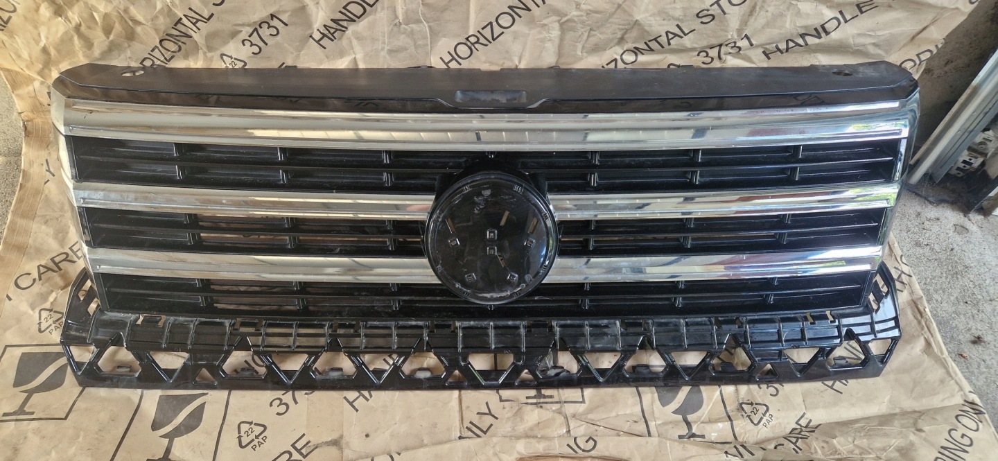 VW Crafter Kühlergrill FRONTGRILL Kühlergitter 7C0853653L0 - Thumbnail 1