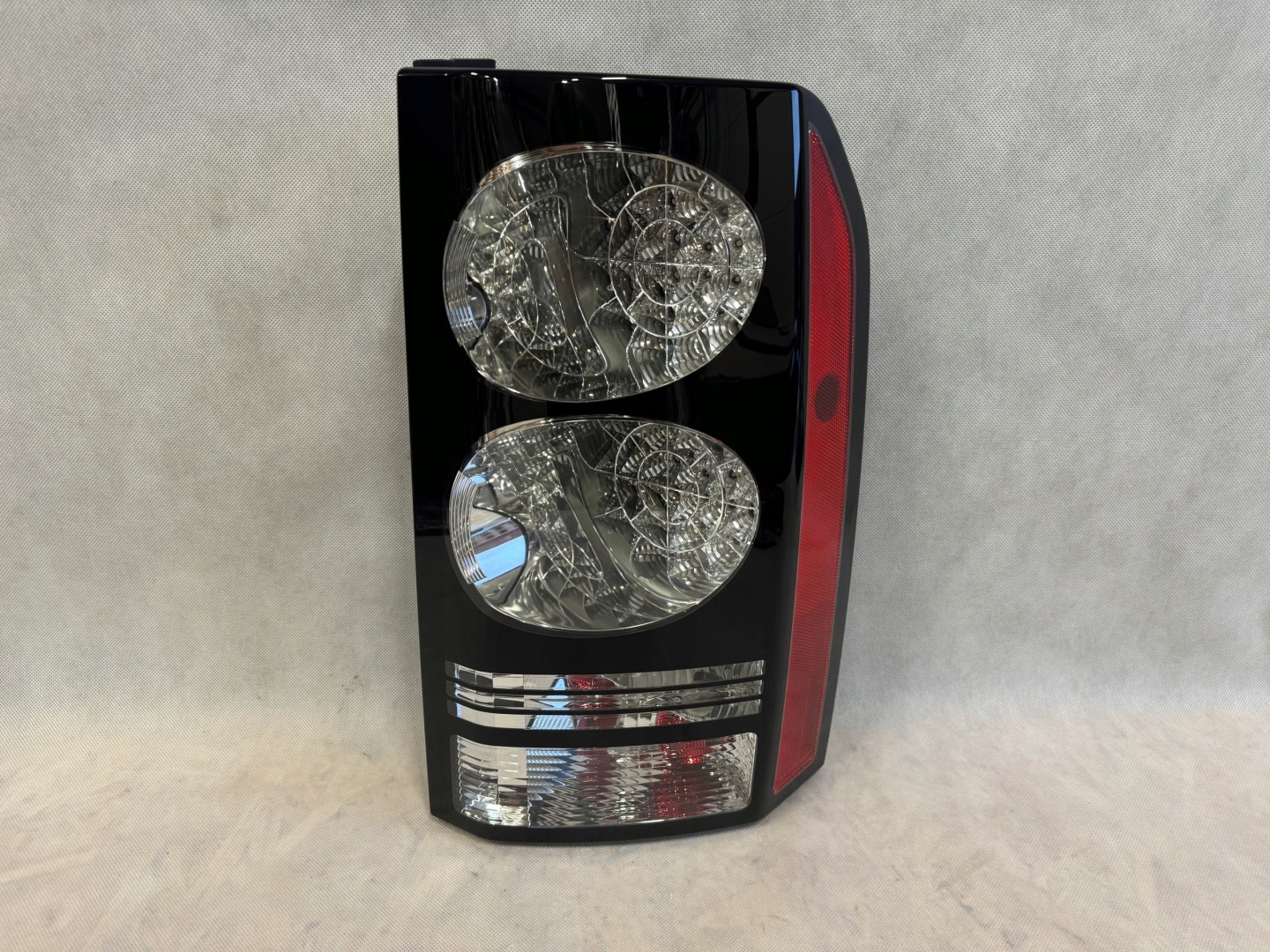 Land Rover Discovery LA Rückleuchte EH2213404A Rearlamp - Thumbnail 1