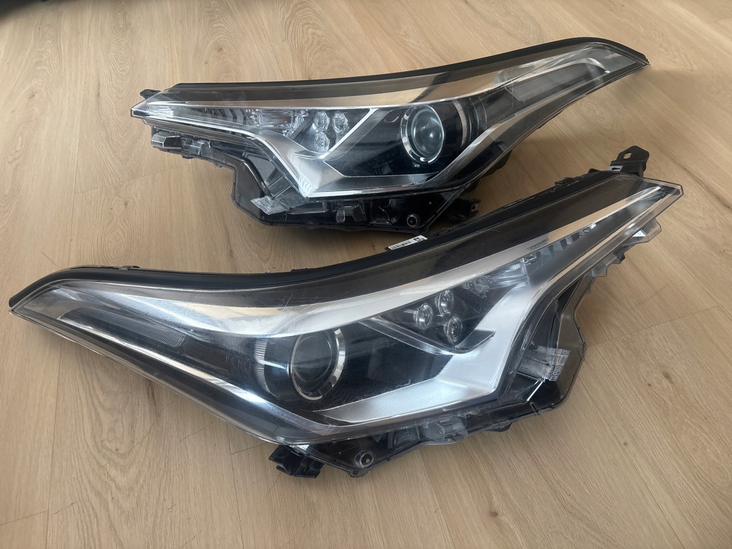 Frontscheinwerfer Toyota C-HR X20 81110F40318 LED Links Scheinwerfer Headlight - Thumbnail 1