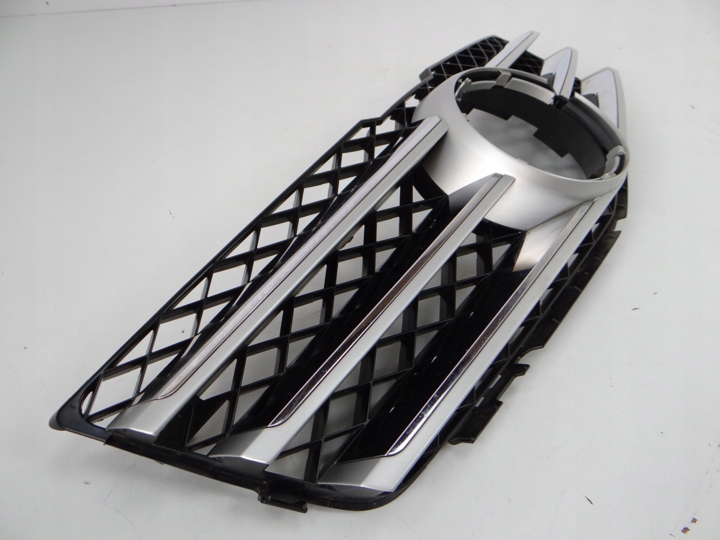 Mercedes-Benz GLK-Klasse W204 Kühlergrill FRONTGRILL Kühlergitter A2048801583 - Thumbnail 5
