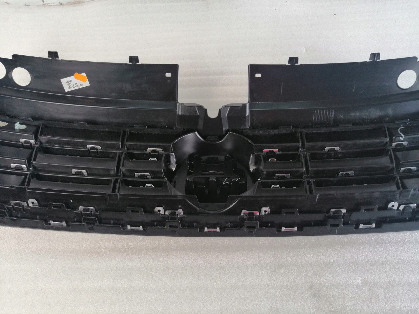 VW Tiguan Kühlergrill FRONTGRILL Kühlergitter 5NA853659 - Thumbnail 12