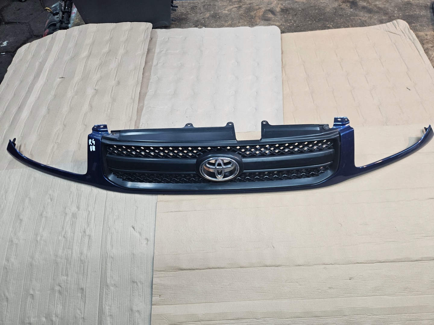 Toyota RAV4 XA5 Kühlergrill FRONTGRILL Kühlergitter - Thumbnail 1