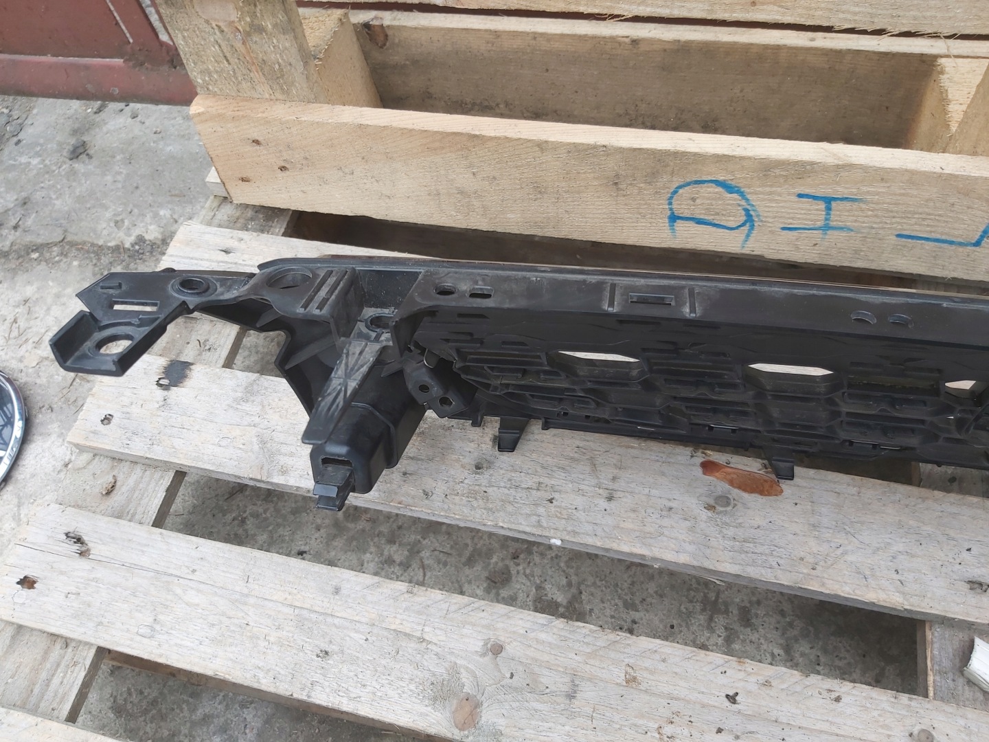 SEAT Ibiza 6F0 Kühlergrill FRONTGRILL Kühlergitter 6F0853654D - Thumbnail 9