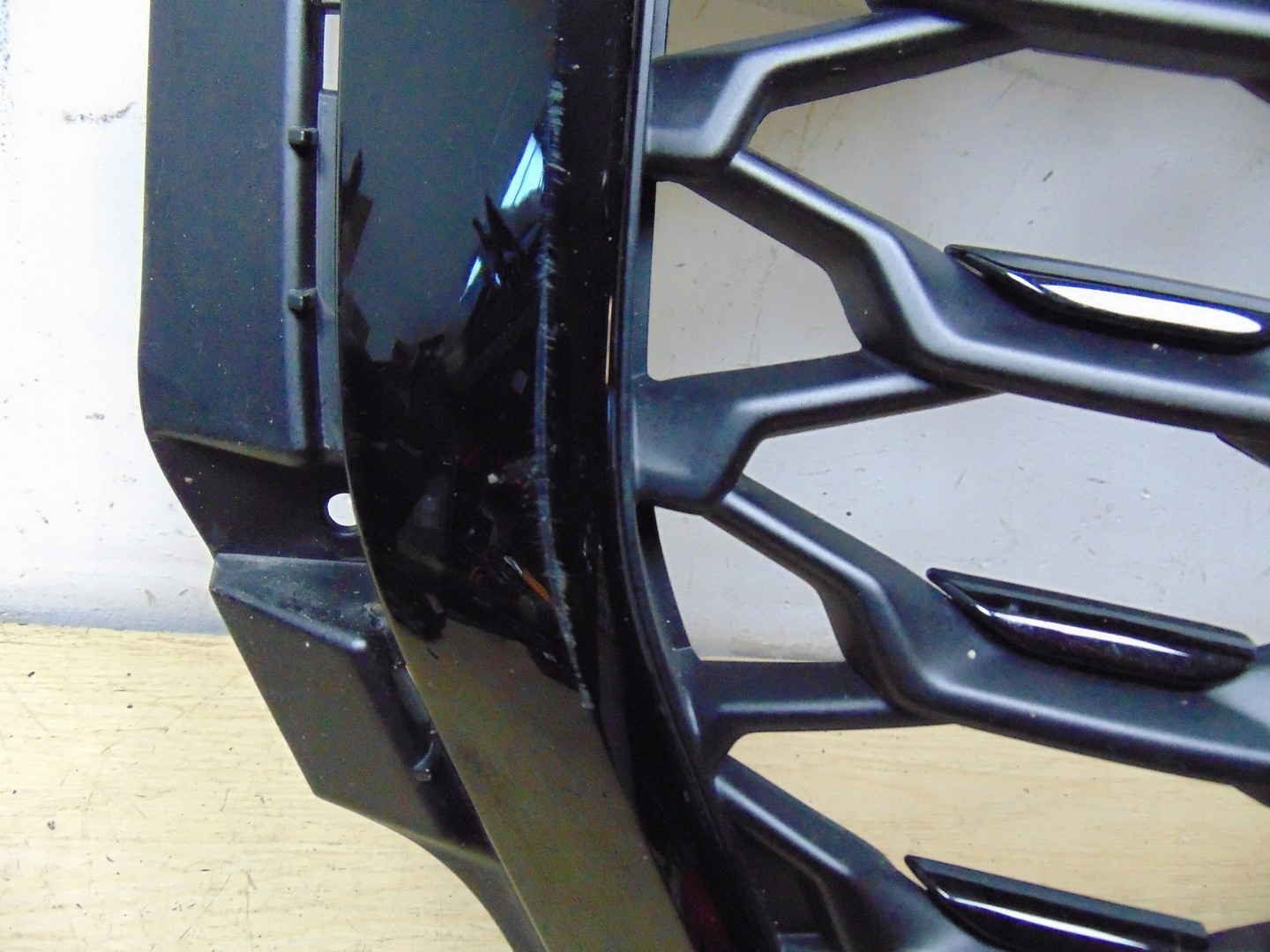 Audi Q3 Kühlergrill FRONTGRILL Kühlergitter 83F853651B - Thumbnail 9
