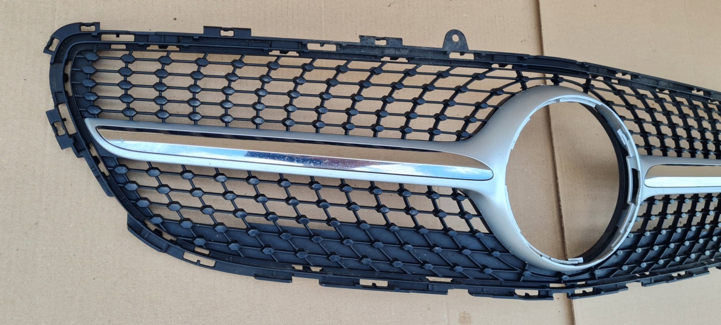 Mercedes-Benz CLS W218 Kühlergrill FRONTGRILL Kühlergitter A2188850722 - Thumbnail 3