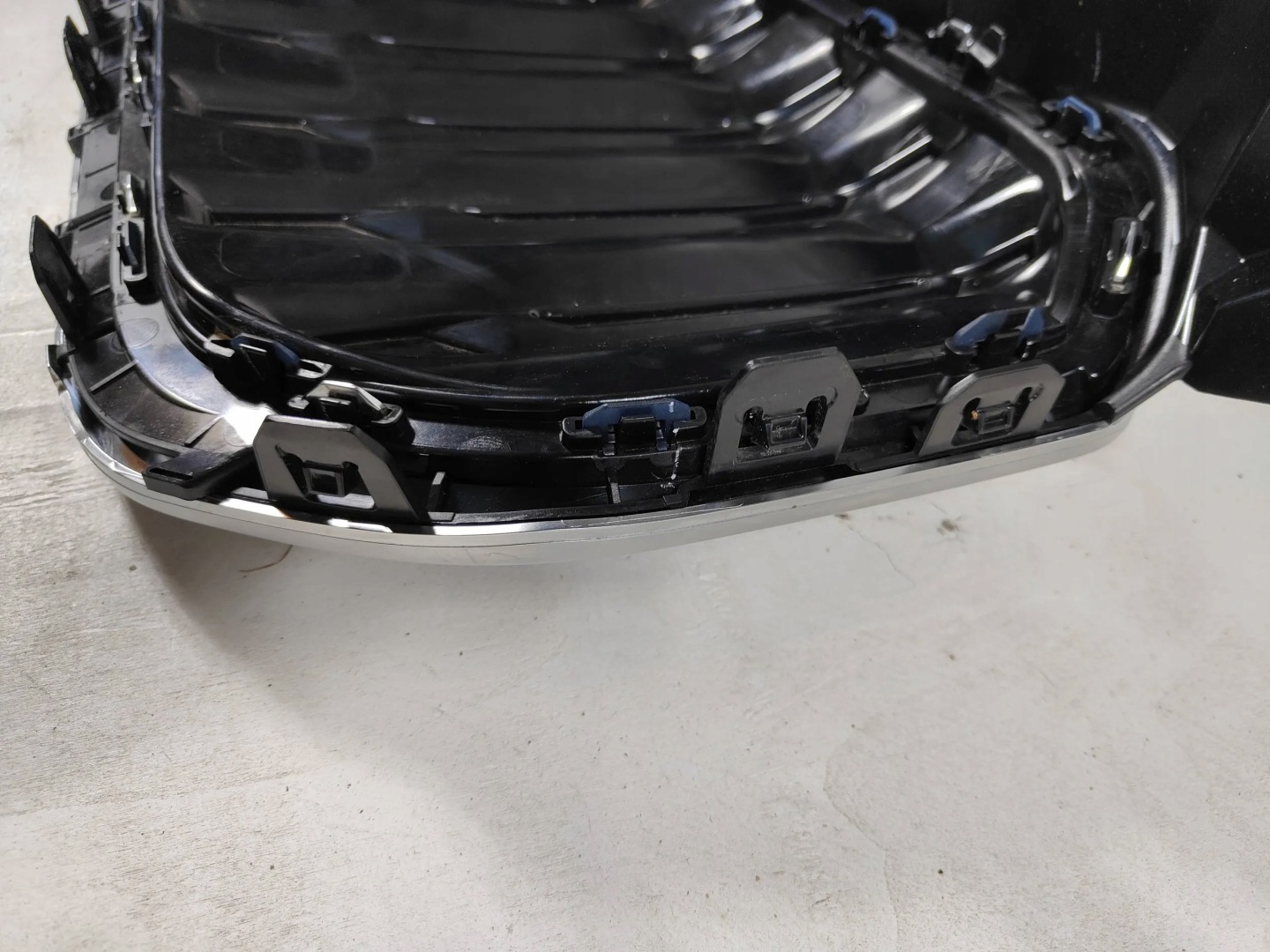 BMW iX1 U11 Kühlergrill FRONTGRILL Kühlergitter 9880307 - Thumbnail 8