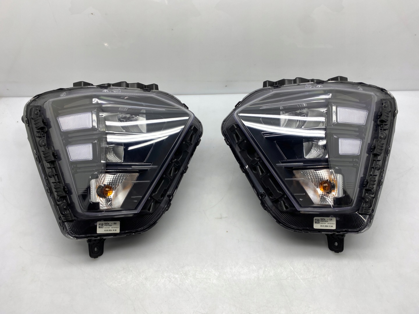 Frontscheinwerfer Hyundai Kona SX2 92112020 LED Links Scheinwerfer Headlight - Thumbnail 1