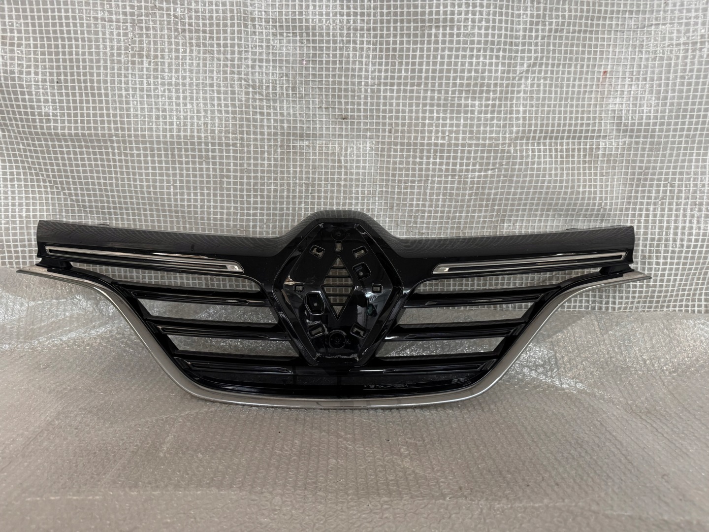 Renault MĂ©gane I BA.. Kühlergrill FRONTGRILL Kühlergitter 622562305R - Thumbnail 1