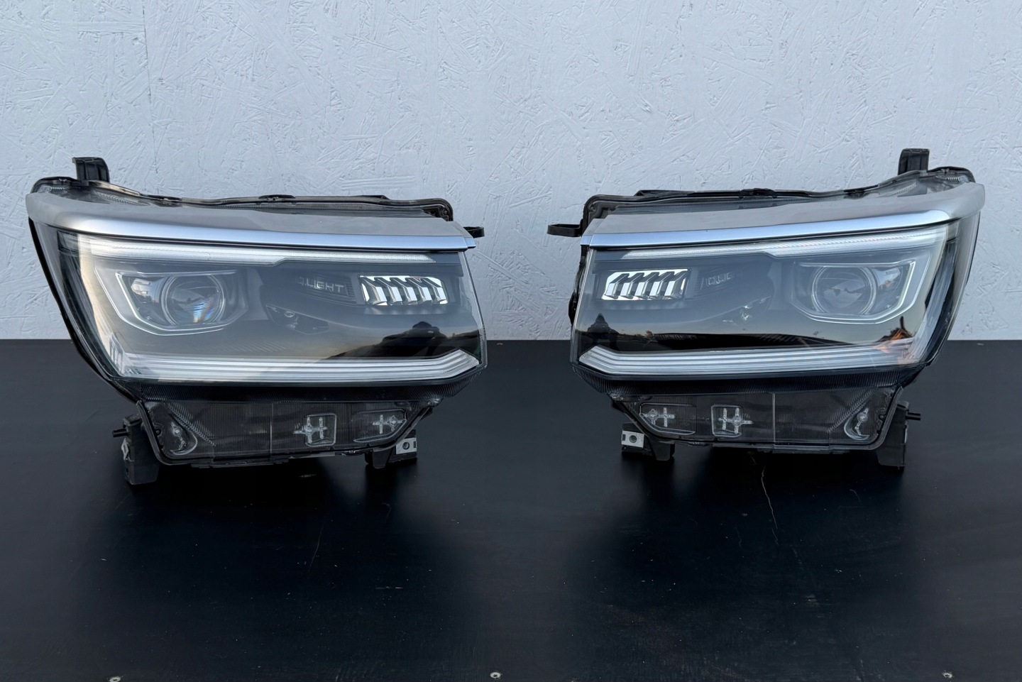 Frontscheinwerfer VW Amarok I 2H LED Links Scheinwerfer Headlight - Thumbnail 1