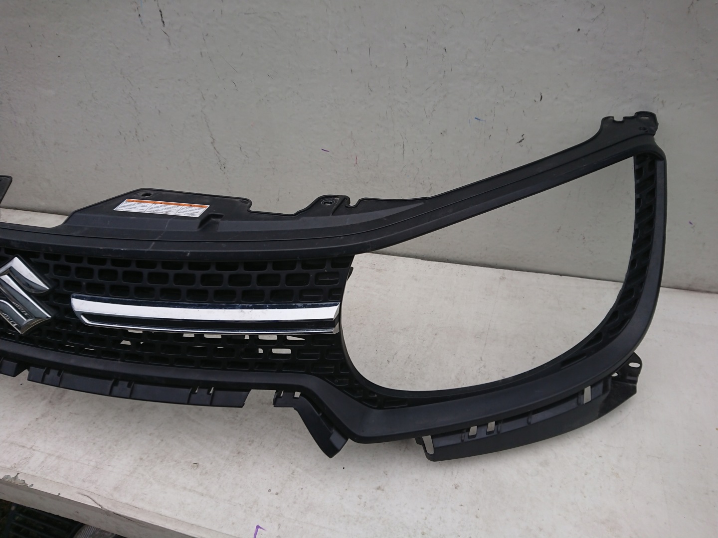 Suzuki Ignis I FH Kühlergrill FRONTGRILL Kühlergitter 7211262R0KOLU - Thumbnail 4