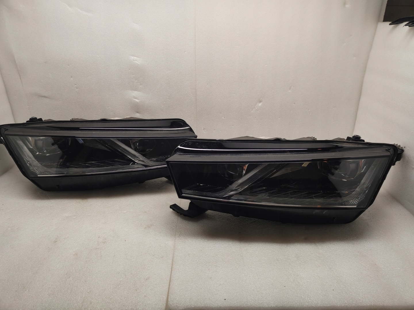 Frontscheinwerfer Skoda Octavia 1U 5E4941016A LED Links Scheinwerfer Headlight - Thumbnail 1