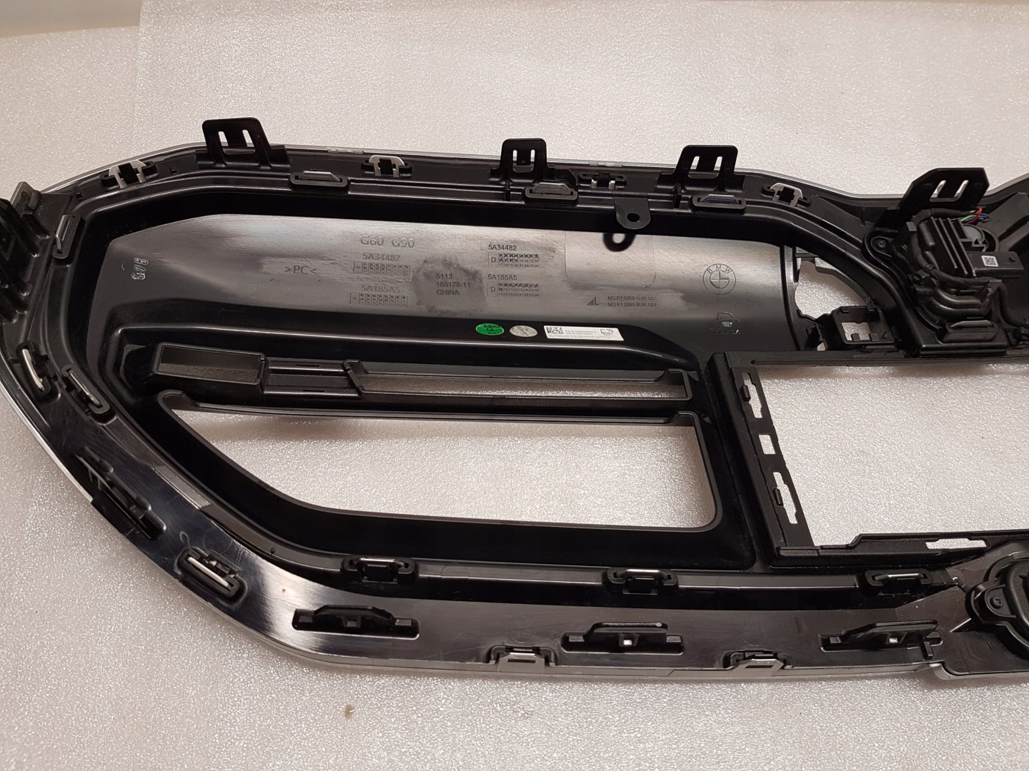 BMW 5 G61 Kühlergrill FRONTGRILL Kühlergitter 5A34482 - Thumbnail 10