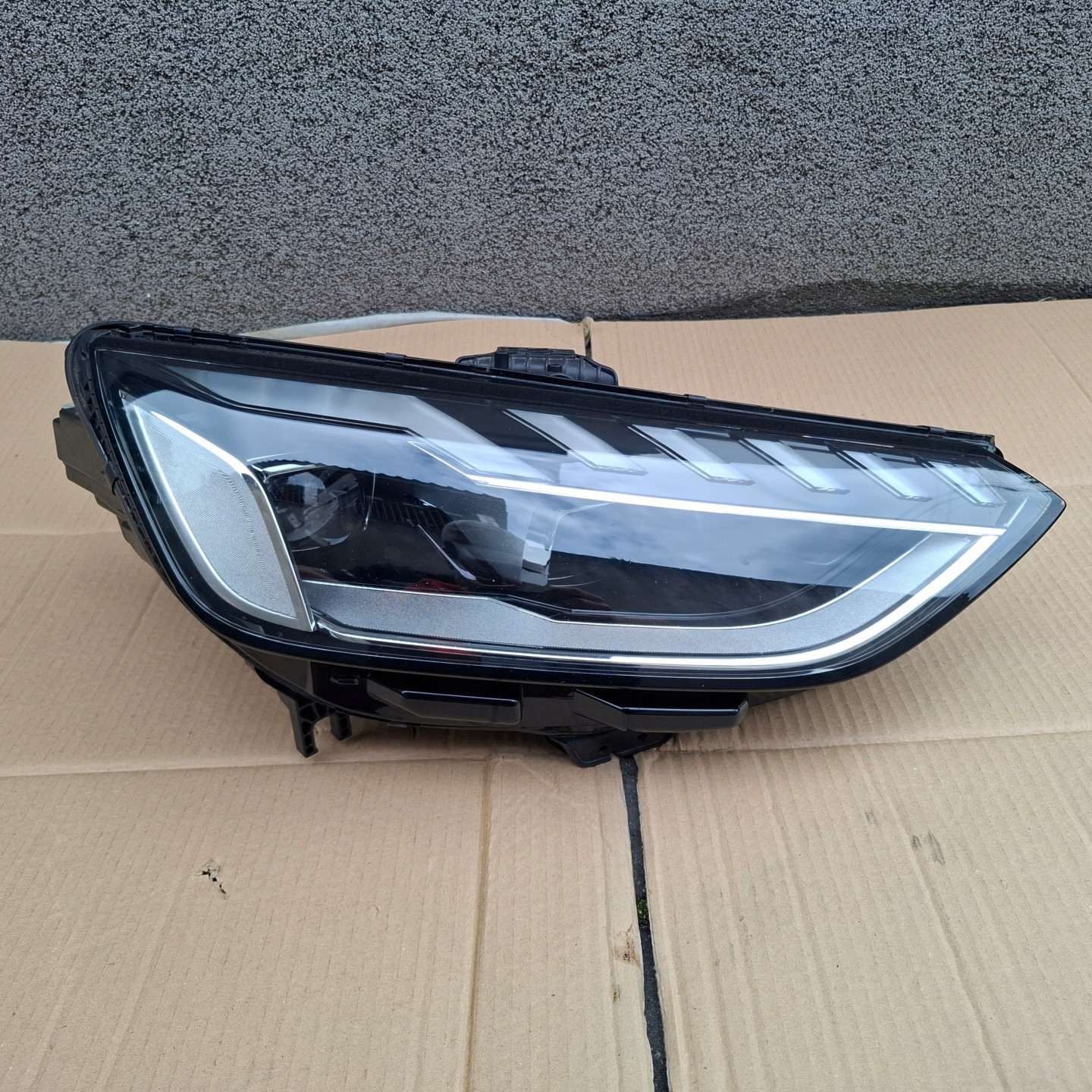 Frontscheinwerfer Audi A4 B9 8W0941034D LED Rechts Scheinwerfer Headlight - Thumbnail 1