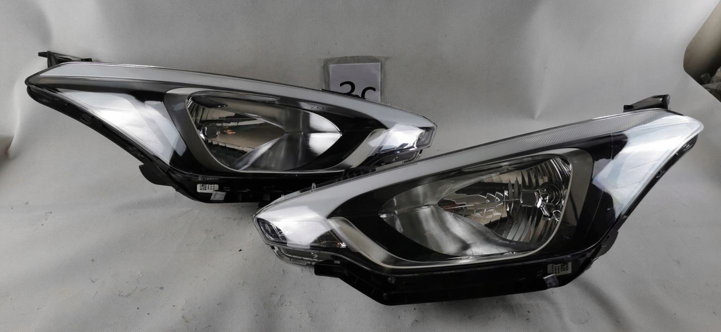 Frontscheinwerfer Hyundai i20 PB 92102C8000 LED Links Scheinwerfer Headlight - Thumbnail 1