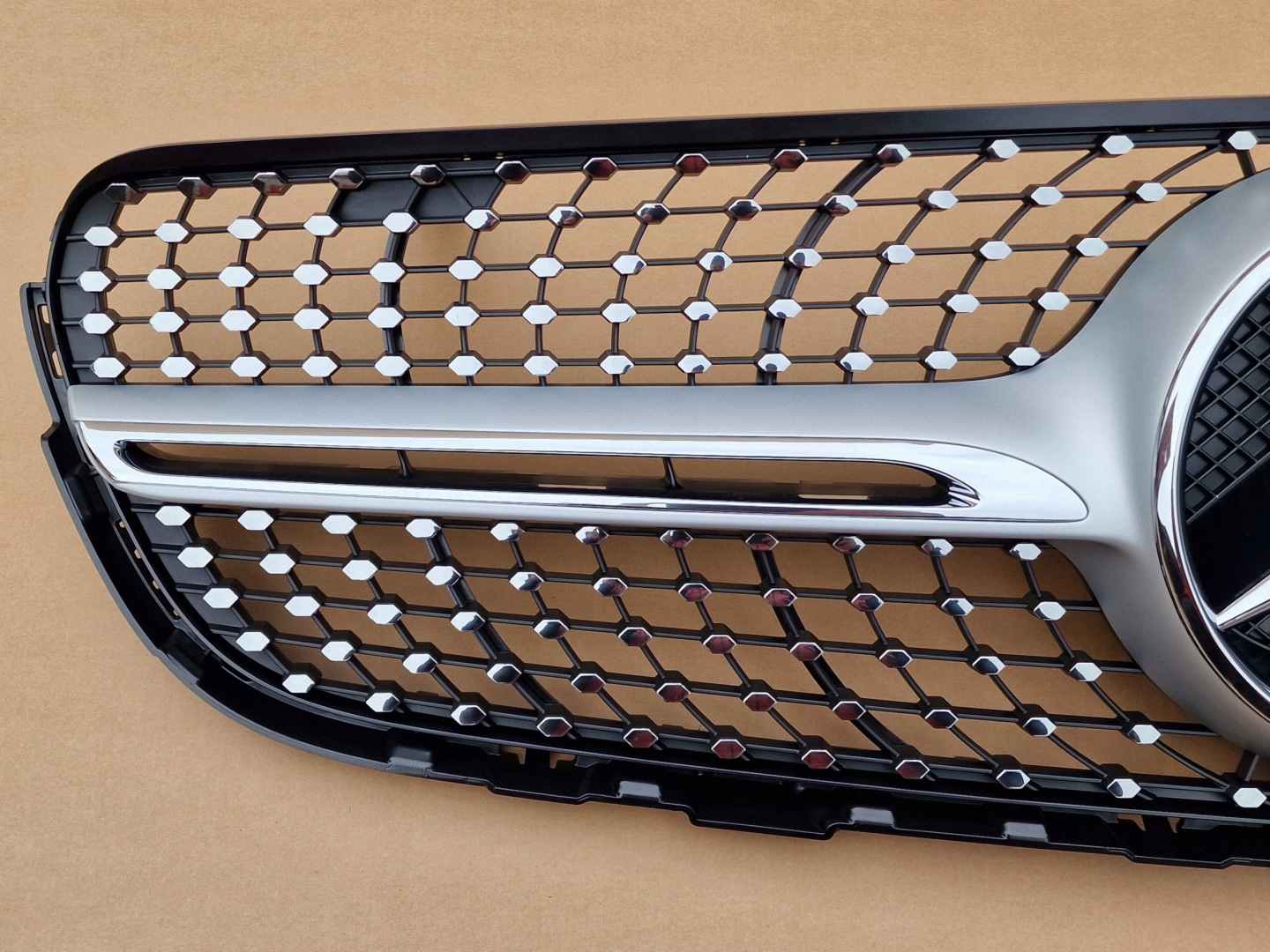 Mercedes-Benz GLC W253 Kühlergrill FRONTGRILL Kühlergitter A0008880160 - Thumbnail 2