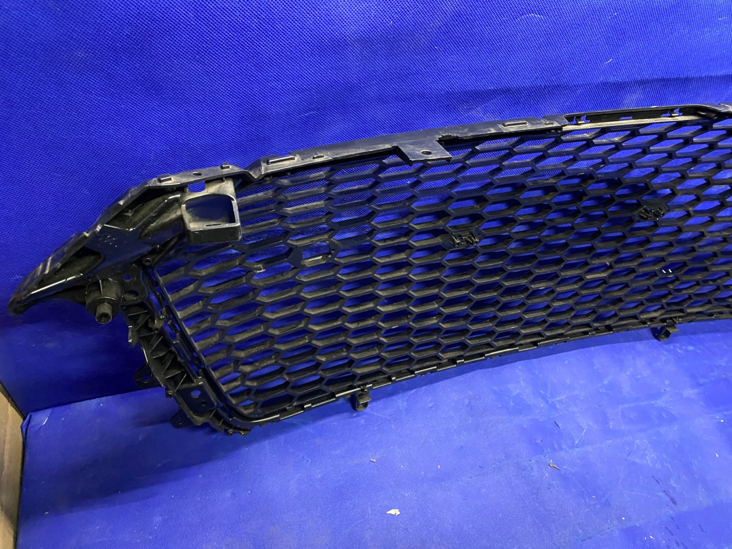 Audi R8 4S Kühlergrill FRONTGRILL Kühlergitter 4S0853653D - Thumbnail 6