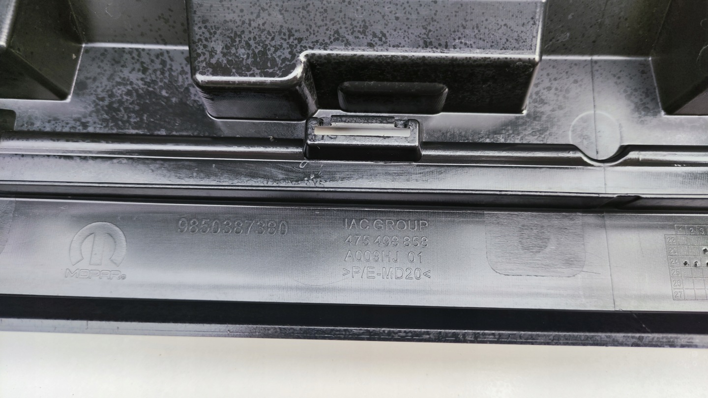 Opel Corsa Kühlergrill FRONTGRILL Kühlergitter 98503873 - Thumbnail 7