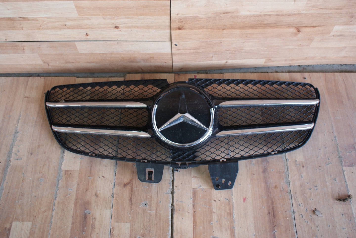 Mercedes-Benz Vito W447 Kühlergrill FRONTGRILL Kühlergitter A4478883600 - Image 1