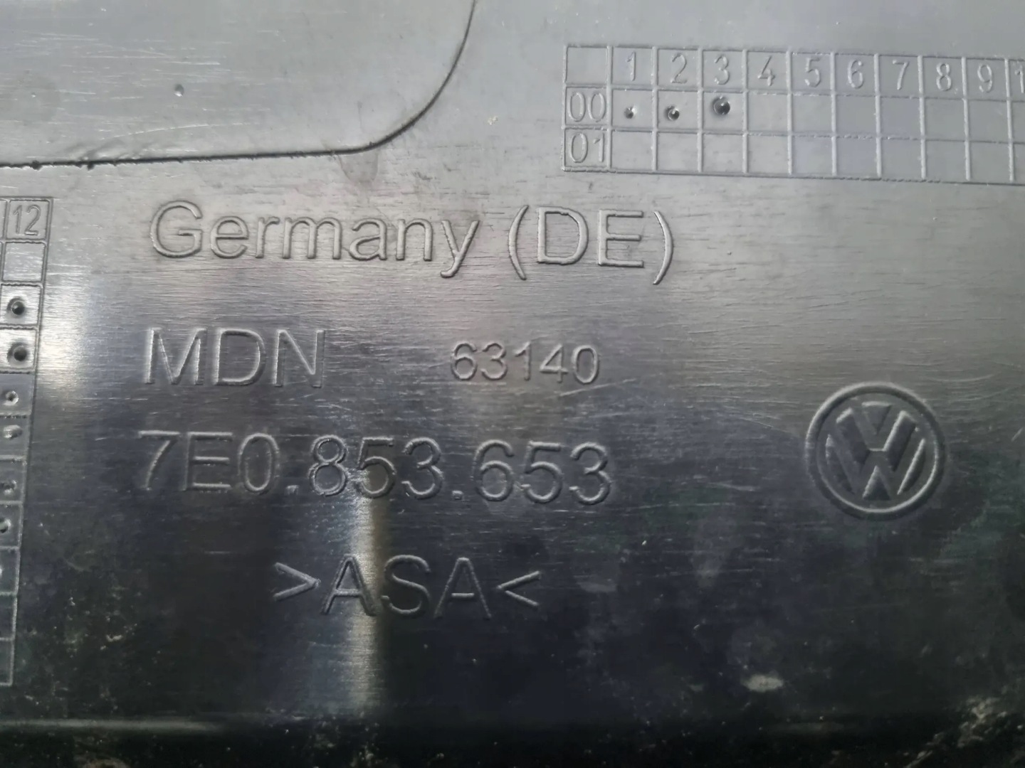 VW Transporter T5 Kühlergrill FRONTGRILL Kühlergitter 7E0853653 - Thumbnail 11