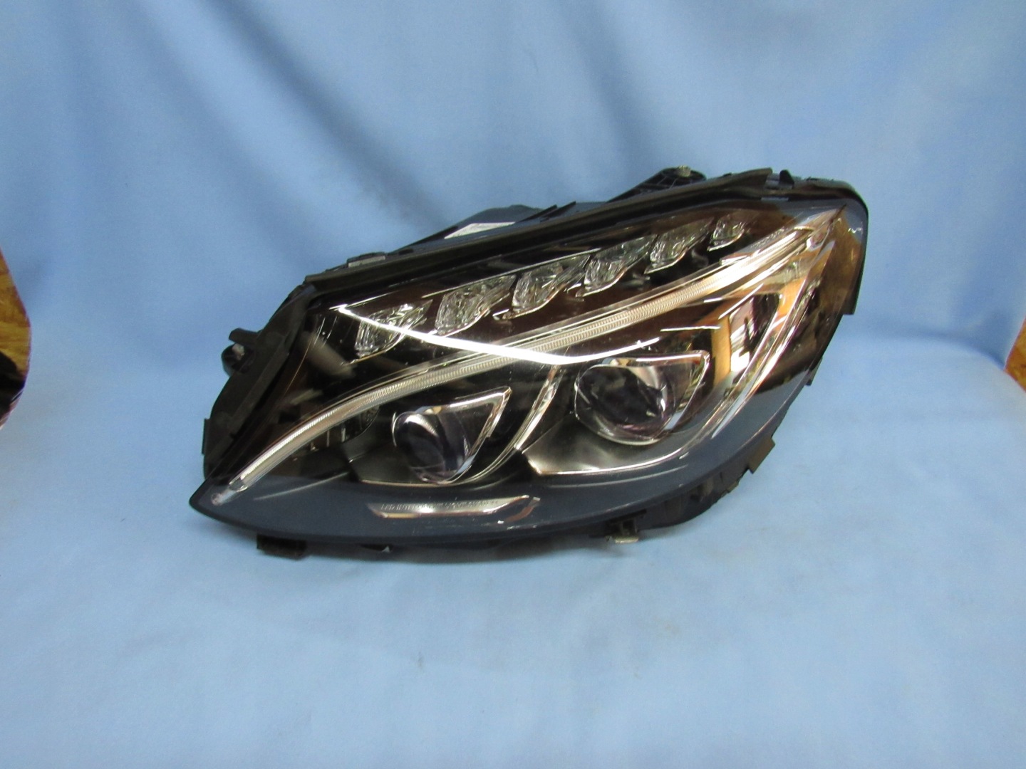 Frontscheinwerfer Mercedes-Benz C-Klasse W205 A2059063104 LED Links Headlight - Thumbnail 1