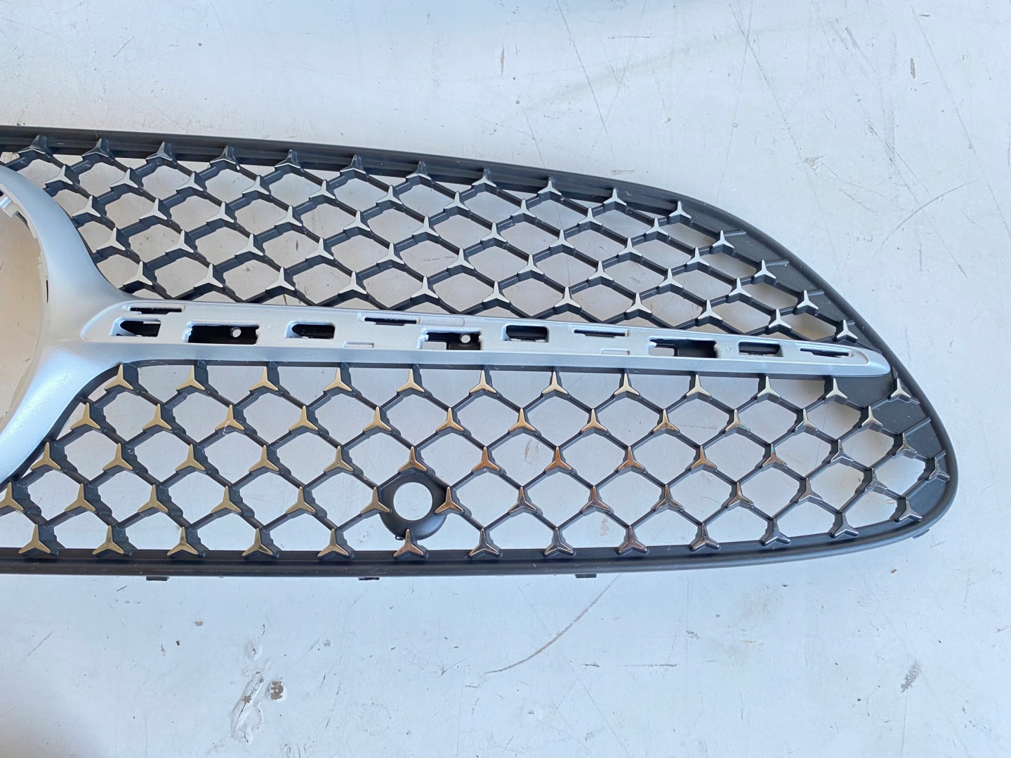Mercedes-Benz C-Klasse W206 Kühlergrill FRONTGRILL Kühlergitter A2068882400 - Thumbnail 6