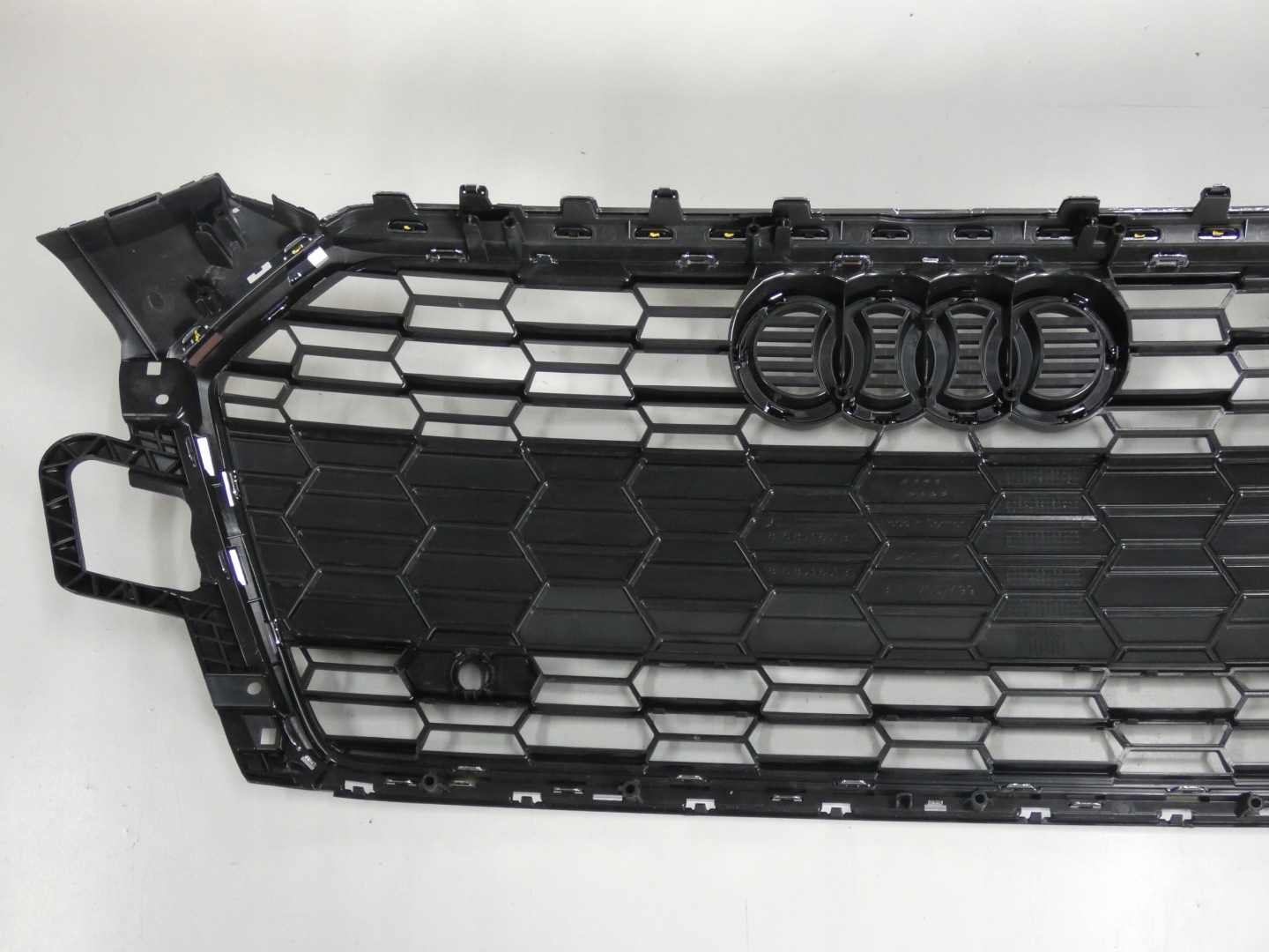 Audi 8W6 Kühlergrill FRONTGRILL Kühlergitter 8W6853651BE - Thumbnail 5