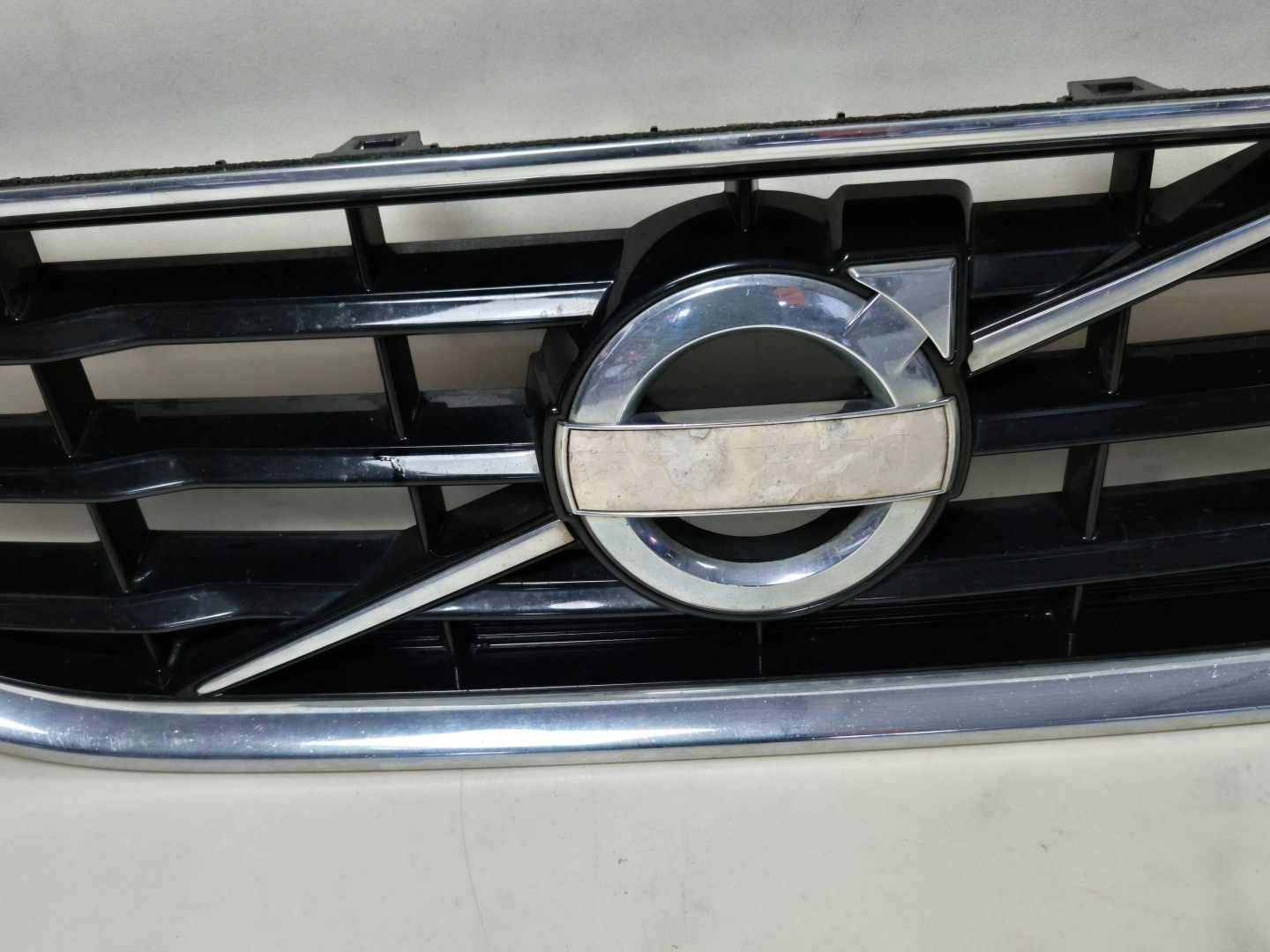 Volvo S40/S50/V40/V50 V40 Kühlergrill FRONTGRILL Kühlergitter 31283764 - Thumbnail 3