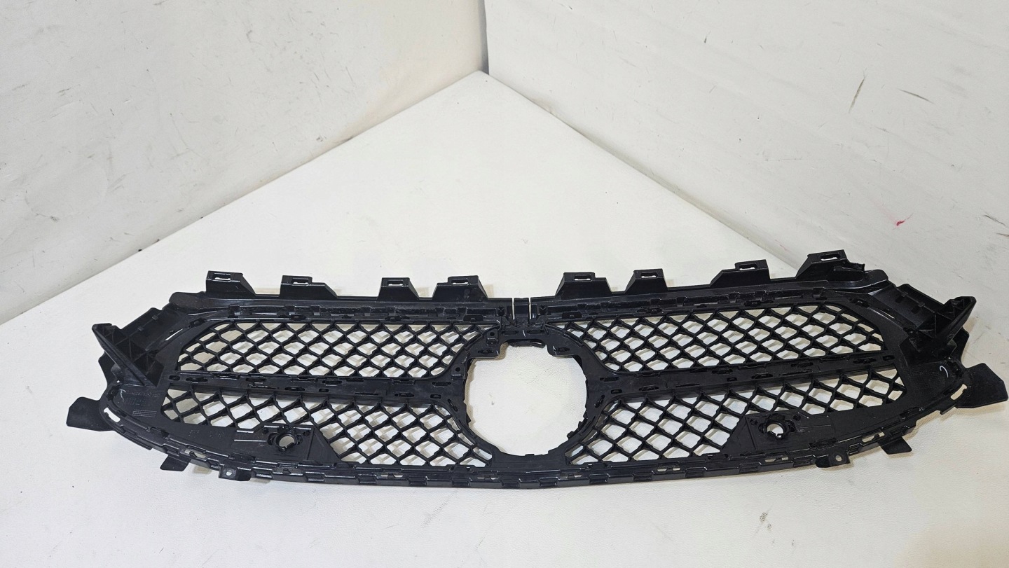 Mercedes-Benz CLA C118 Kühlergrill FRONTGRILL Kühlergitter A1188883800 - Thumbnail 7