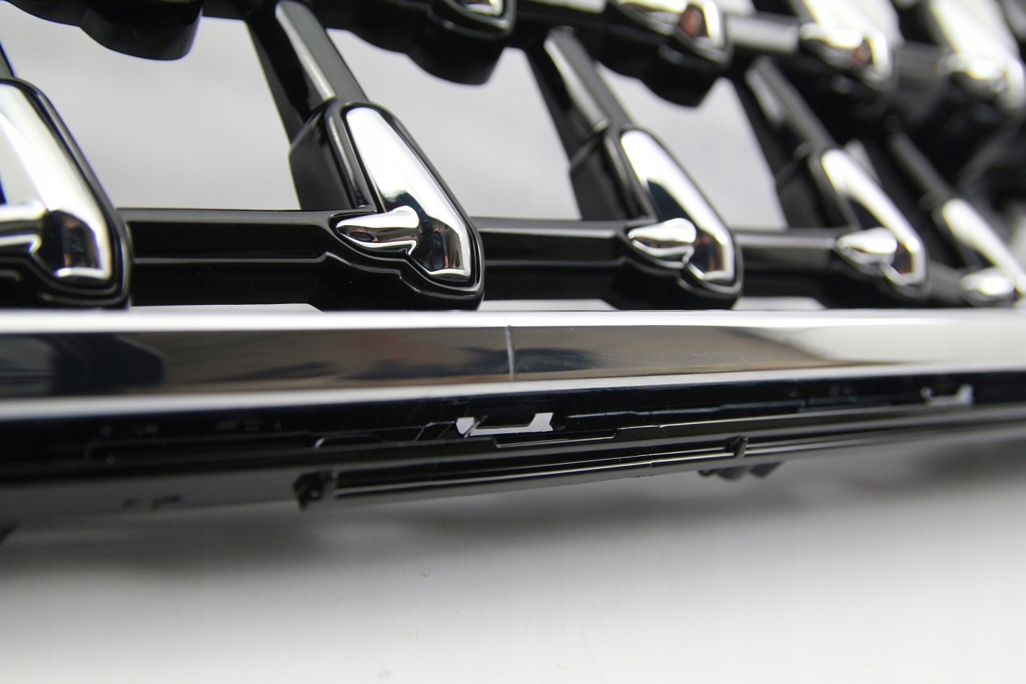 Audi A8 Kühlergrill FRONTGRILL Kühlergitter 4N0853651BU - Thumbnail 9