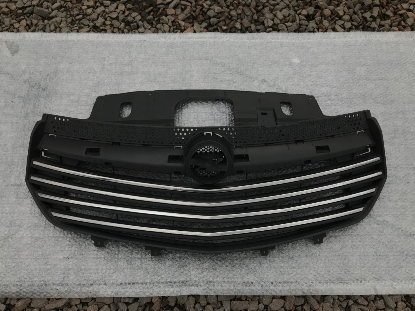 Opel Vivaro C Kühlergrill FRONTGRILL Kühlergitter 20152022 - Thumbnail 1