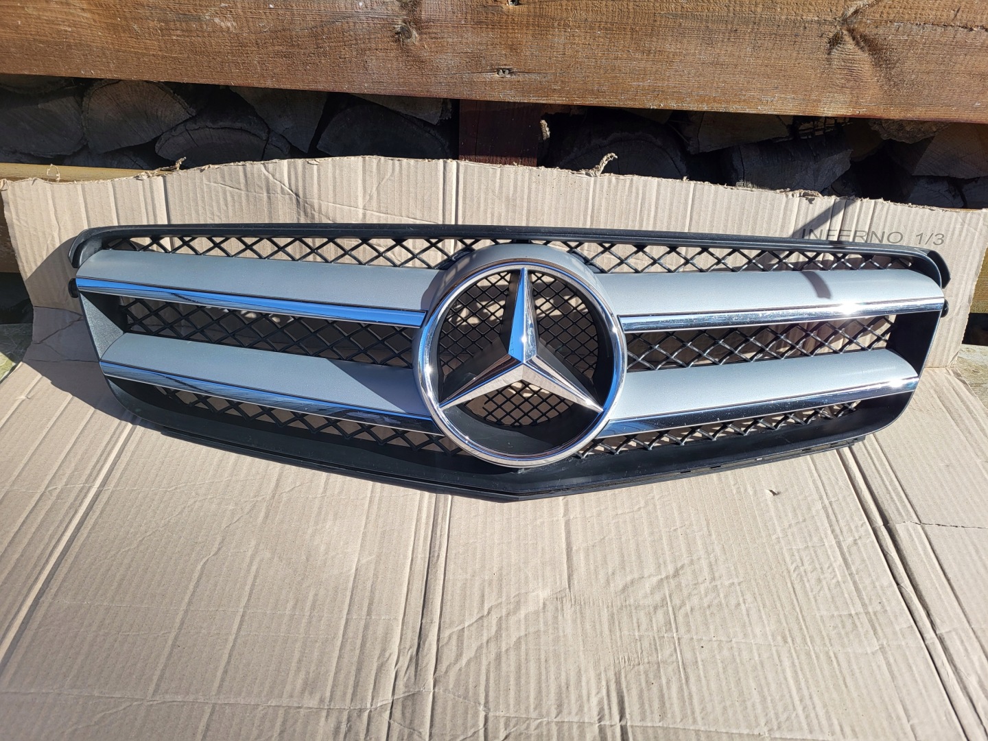 Mercedes-Benz C-Klasse W204 Kühlergrill FRONTGRILL Kühlergitter - Thumbnail 1