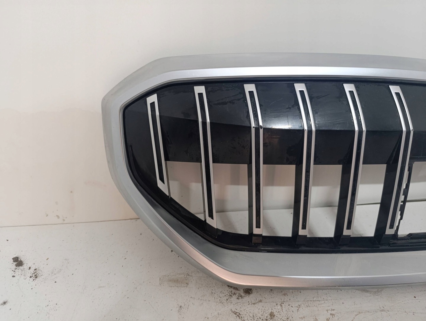 BMW 5 G61 Kühlergrill FRONTGRILL Kühlergitter - Thumbnail 3