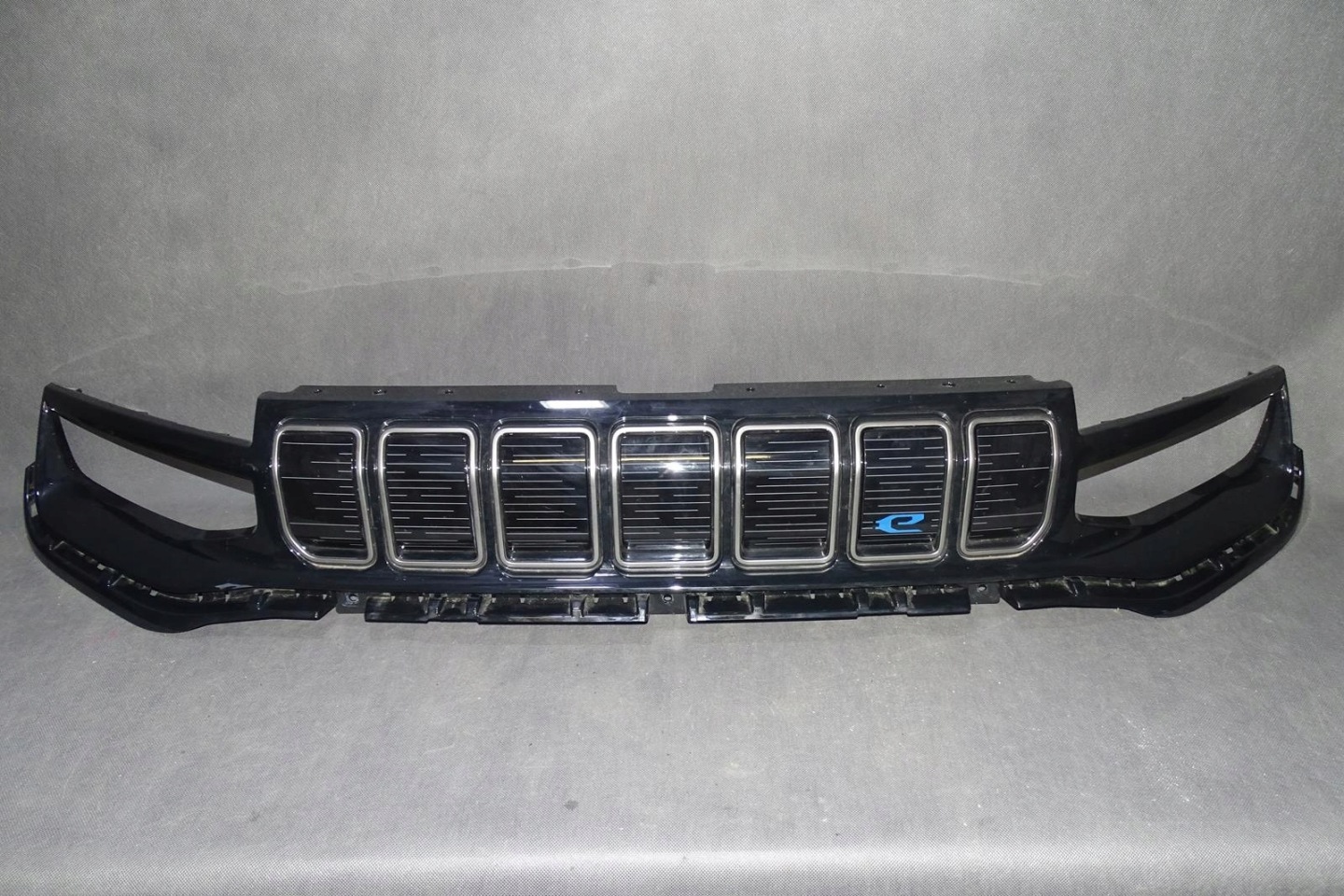 Jeep Avenger FH1 Kühlergrill FRONTGRILL Kühlergitter 73576781 - Thumbnail 1