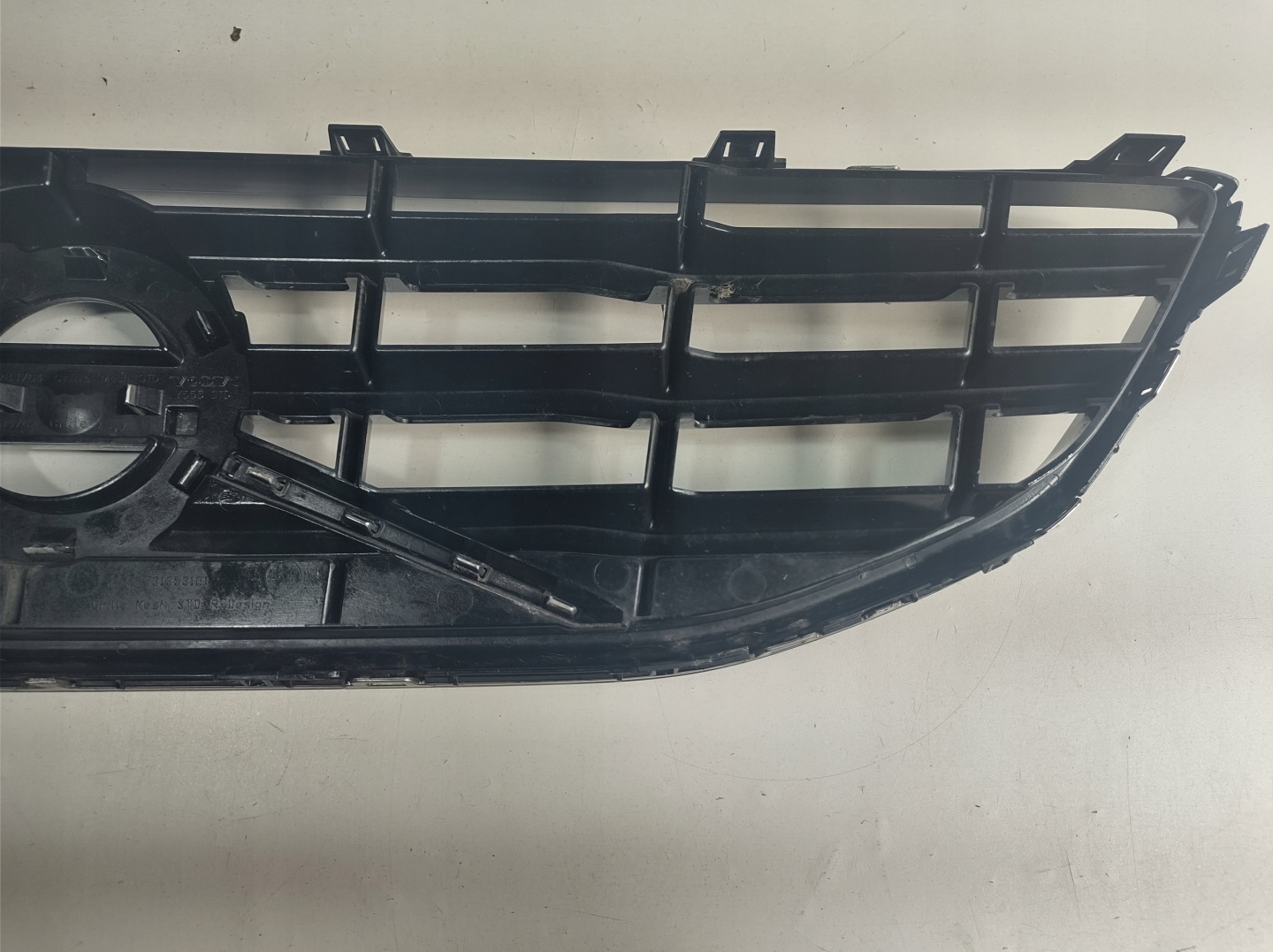 Volvo S40/S50/V40/V50 V40 Kühlergrill FRONTGRILL Kühlergitter 31353120 - Thumbnail 8