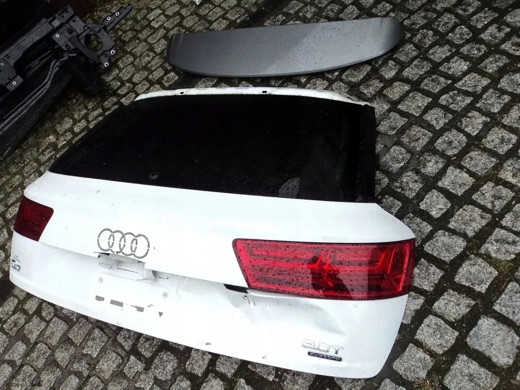 Audi Q7 Rückleuchte 4M0945093D Rearlamp - Thumbnail 1