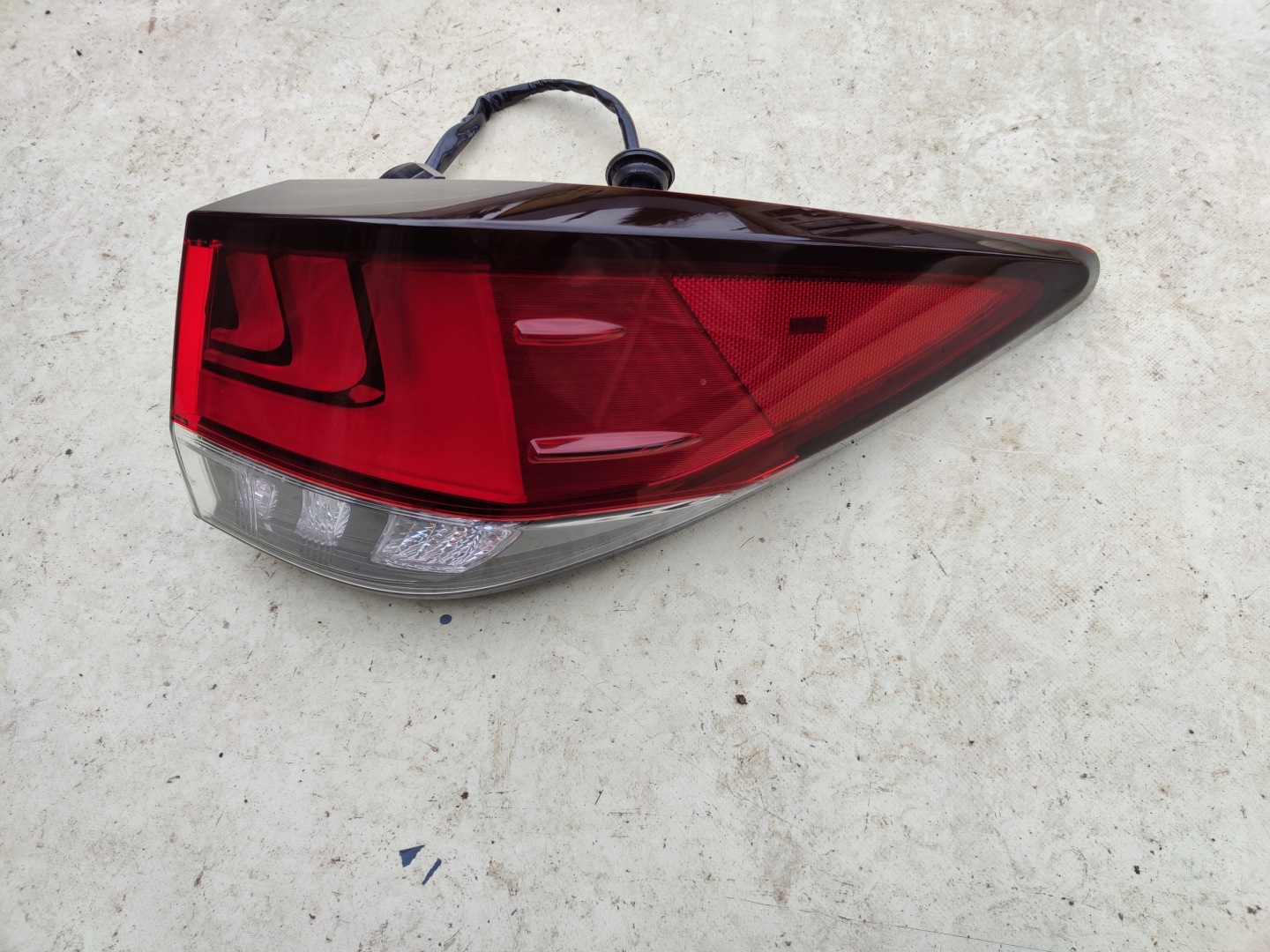 Lexus RX HXU3 Rückleuchte Rearlamp - Thumbnail 1