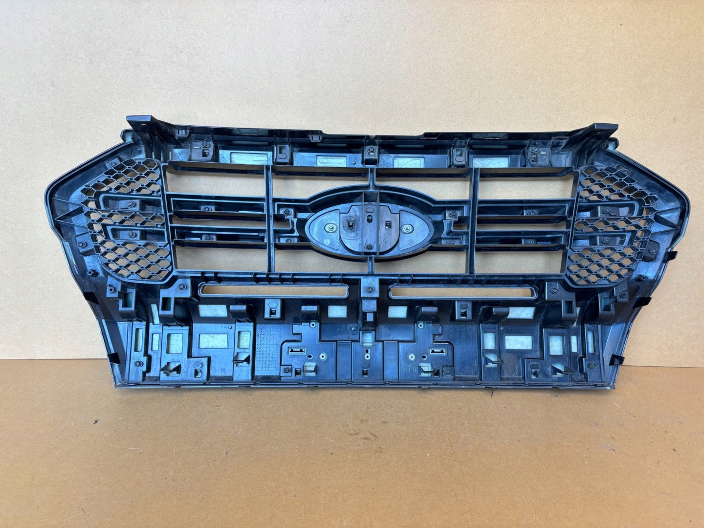 Ford Ranger 1 Mk1 Kühlergrill FRONTGRILL Kühlergitter JB3B8350BJB3B - Thumbnail 3