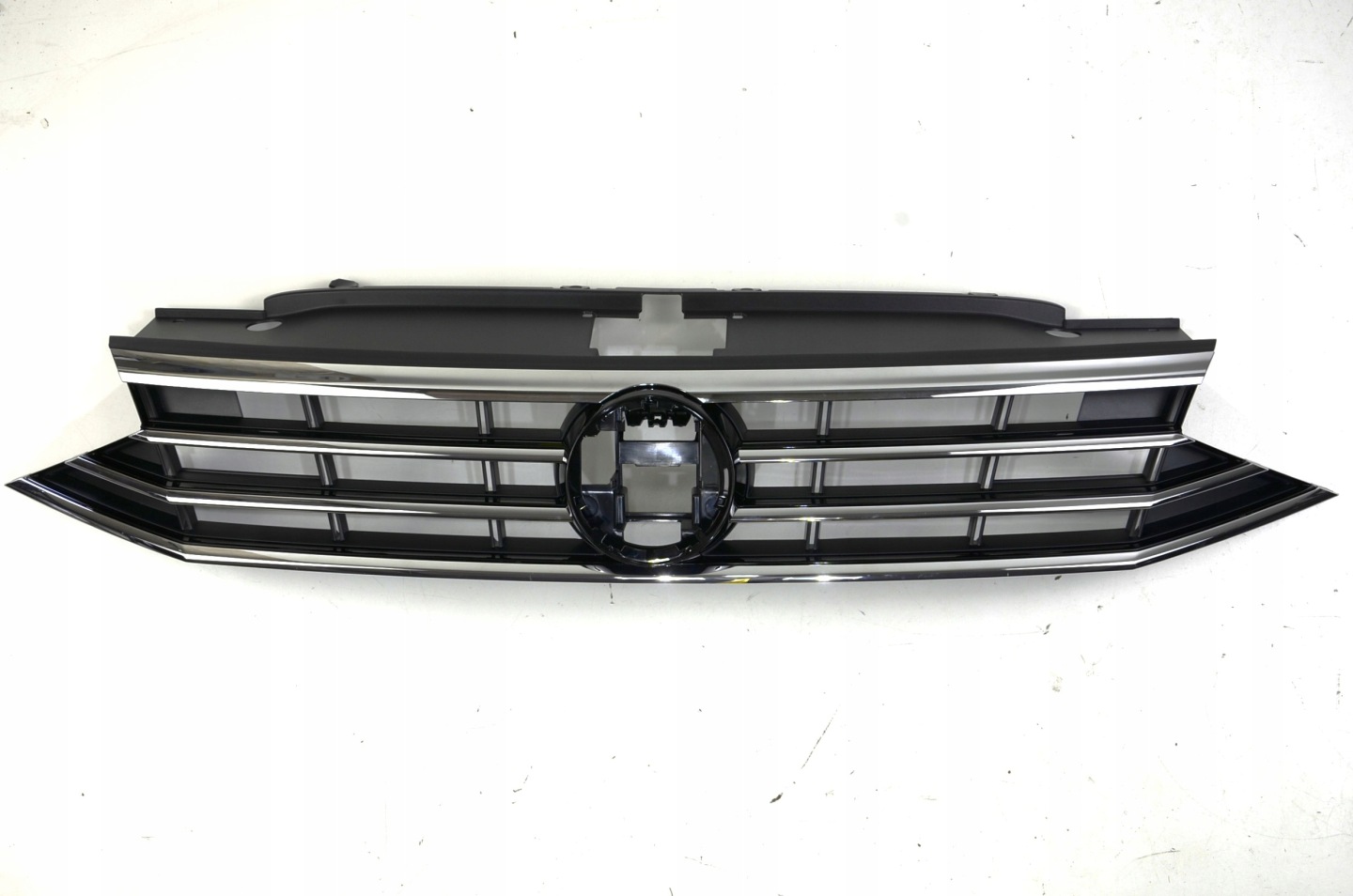 VW Passat B8 Kühlergrill FRONTGRILL Kühlergitter 3G0853651DE - Thumbnail 1