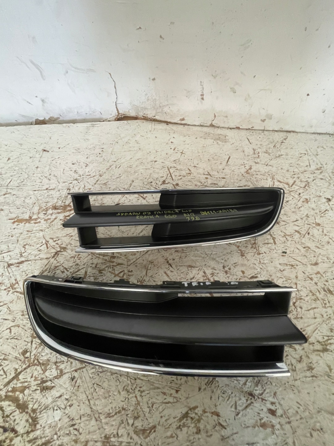 Subaru Tribeca WX Kühlergrill FRONTGRILL Kühlergitter 91121XA18A - Thumbnail 1